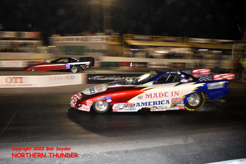 Tom Furches - 'Made in America' (near lane) 
vs Danny Smith - 'Snafu' (far lane)